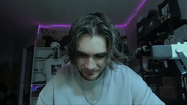 Go V Cs online show from January 6, 7:51 pm