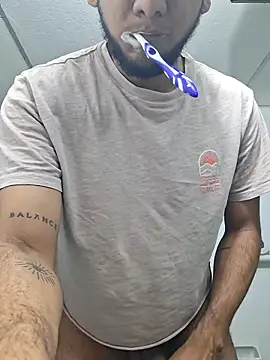 prototipoA45 online show from April 18, 5:09 am