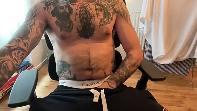 TattedUpSir online show from March 12, 3:20 pm