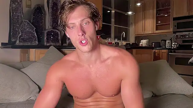 alex islivee online show from August 3, 2:21 am