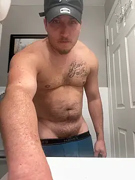 DevilDick05 online show from May 2, 4:04 am