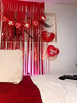 Varek biglatin dick online show from February 15, 3:35 am