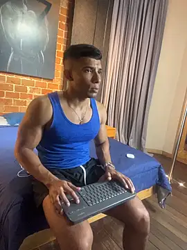 IAN KNOX online show from February 6, 8:39 pm