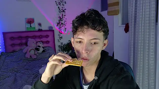 Dani Dancer online show from July 14, 2:05 am