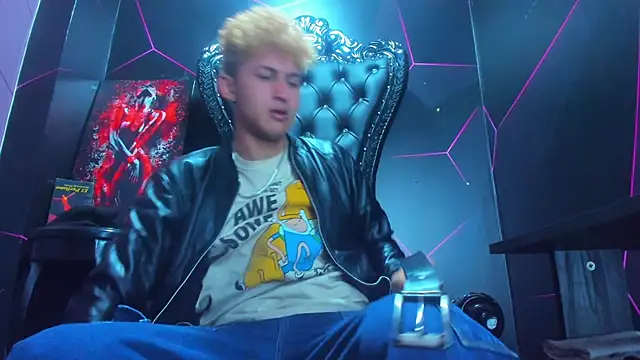 Ethan Waalker online show from April 13, 2:51 pm