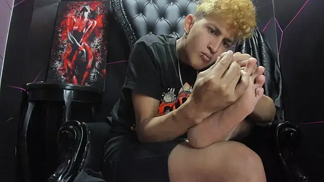 Ethan Waalker online show from April 11, 2:09 pm