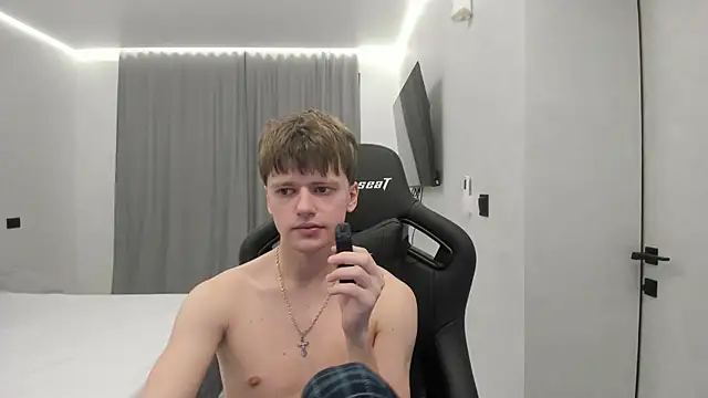 bonekoambalabu online show from March 30, 10:55 pm