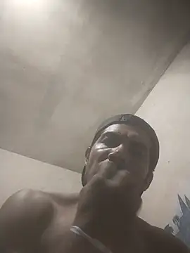 Mike 43 online show from April 15, 2:33 am