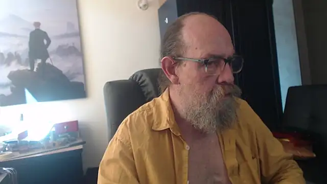Uncle Hottie online show from July 1, 7:14 pm