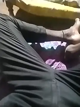 SEXYBOYCALLME online show from August 5, 5:40 pm