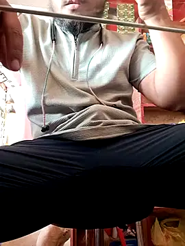 RaiStarrrr0-9 online show from February 2, 8:35 am