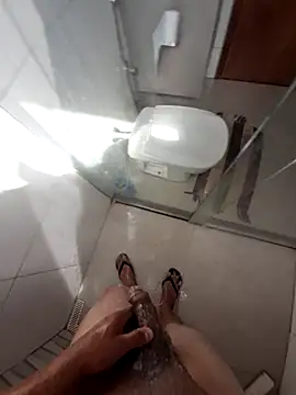 rodrigoga536489 online show from May 31, 2:38 pm