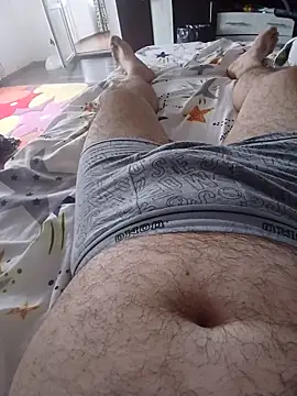madalin80 online show from May 13, 10:12 am