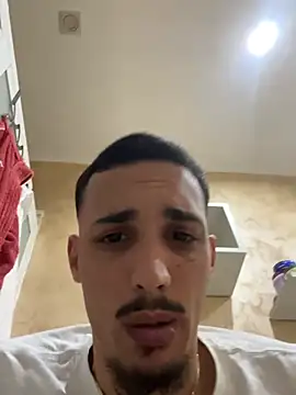 piccolo2002 online show from March 19, 5:49 pm