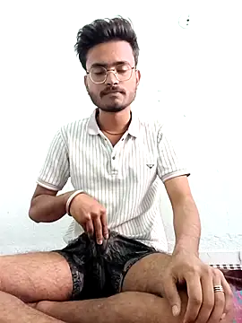 sdgjjkkmm online show from March 8, 4:16 am