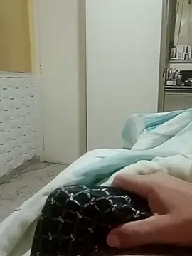 valrj online show from March 13, 5:15 am