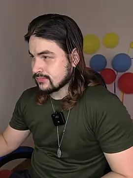 Derek Vow online show from July 6, 11:05 pm