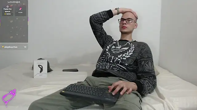 Vlad  night online show from March 31, 5:09 am