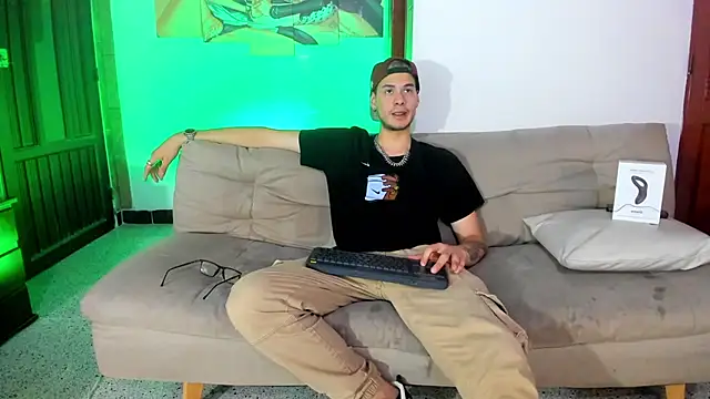 Vlad  night online show from March 13, 4:09 am