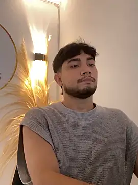 DylanC  online show from June 16, 4:31 pm