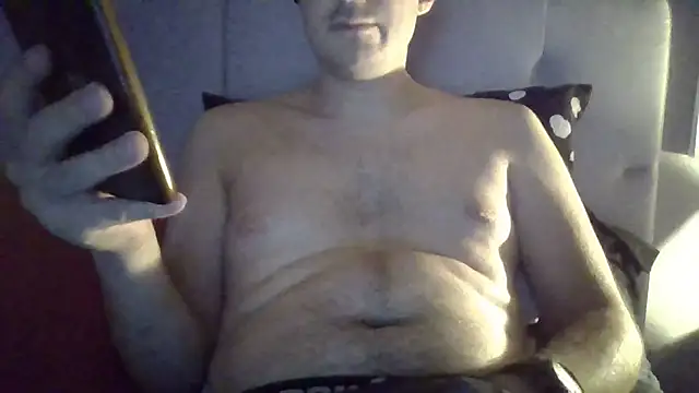 ptithomme69 online show from August 8, 7:43 pm