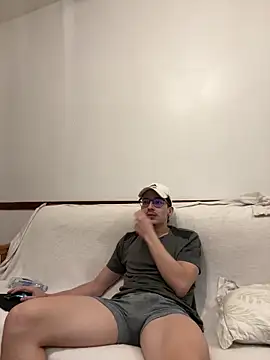 hungtwinkBR online show from July 1, 12:22 am