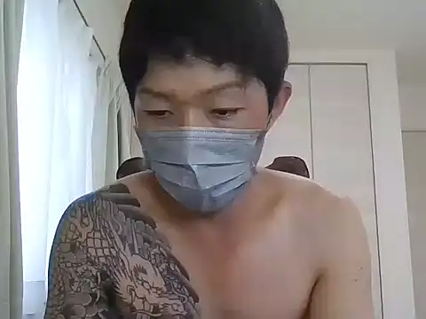 K0U-123 online show from June 12, 11:24 pm