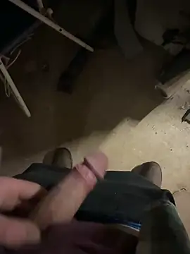 Daddybigdick123123 online show from April 23, 11:04 am