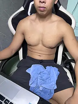 Graymenn online show from April 3, 1:52 pm