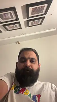 beerboy2222 online show from May 4, 6:53 pm