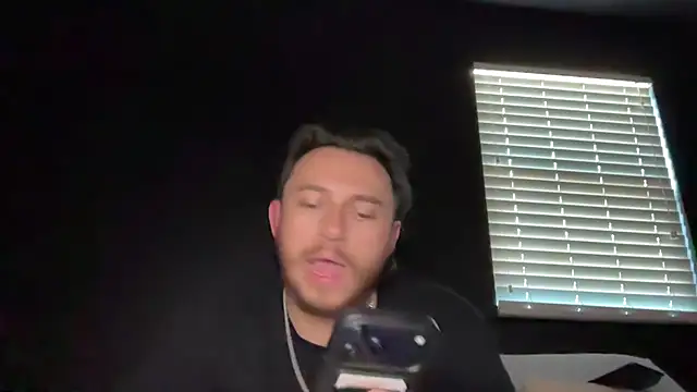 Tallhungandcloudy online show from July 23, 12:25 am