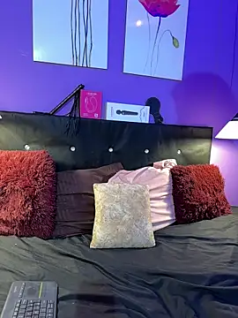 Karim mansur online show from March 21, 1:48 pm