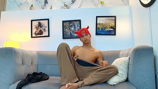 GOLD BOYS online show from May 15, 10:56 am