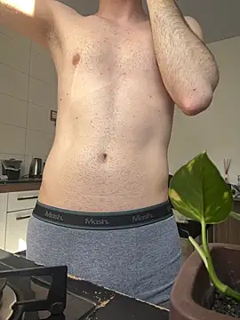 priv2097 online show from August 1, 5:23 pm
