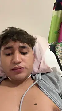 Alejandroml2 online show from June 21, 5:35 am