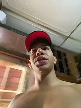 Alejandrososas online show from June 18, 3:06 pm