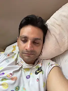 online4u08 online show from March 13, 5:19 pm