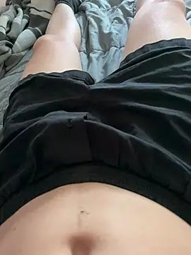 elpocoloco42 online show from April 8, 2:48 pm