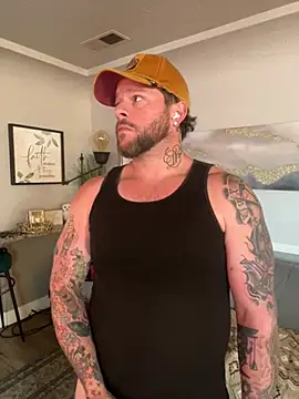 kingcali420 online show from April 14, 4:39 pm