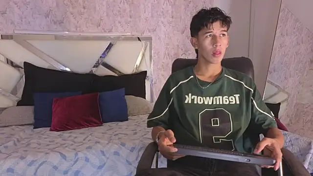 dave eliot online show from July 23, 6:38 pm