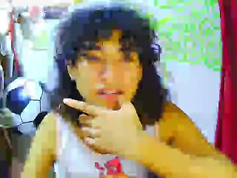 RAMONA TIJERAX online show from July 18, 10:59 pm