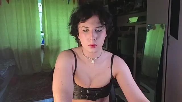 AdrianChill online show from May 7, 12:16 pm