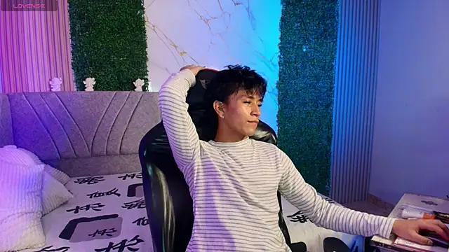 cococumps online show from June 2, 10:55 pm