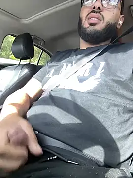 Jcarlos21491 online show from May 13, 1:19 pm