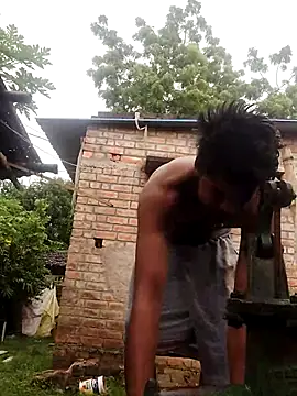 luck00y online show from August 5, 1:54 am