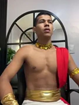 noahdark  online show from May 6, 2:34 am