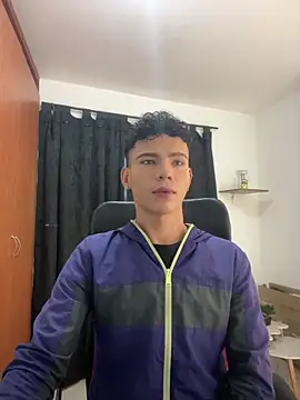 sebascuterouss online show from May 22, 12:10 pm
