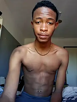 youngAndReckles online show from August 4, 7:36 am