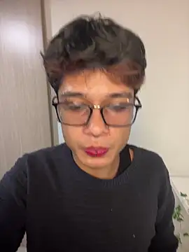 ronald thompson20 online show from April 21, 2:51 am