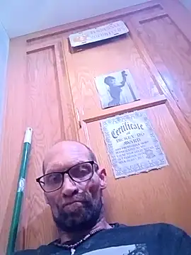 dickbishop77 online show from July 8, 12:53 pm